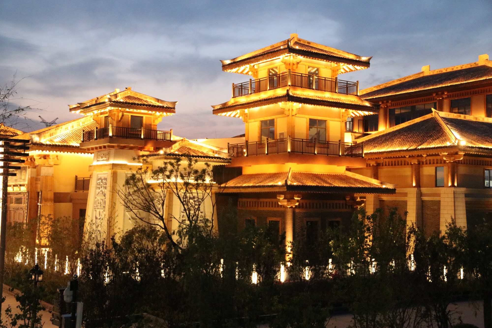 LED洗墻燈旅游景色外墻燈光的首選，那么它究竟有哪些好處？